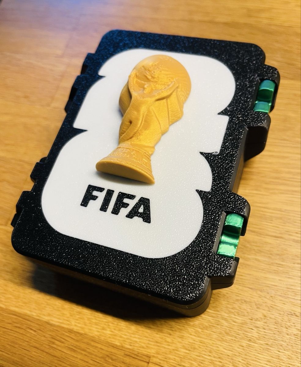 Panini Album: FIFA WM 2026 Box zu Sammlung Panini Sticker. – Nuovo (secondo la descrizione) da Kaltbrunn venduto da Banknotes