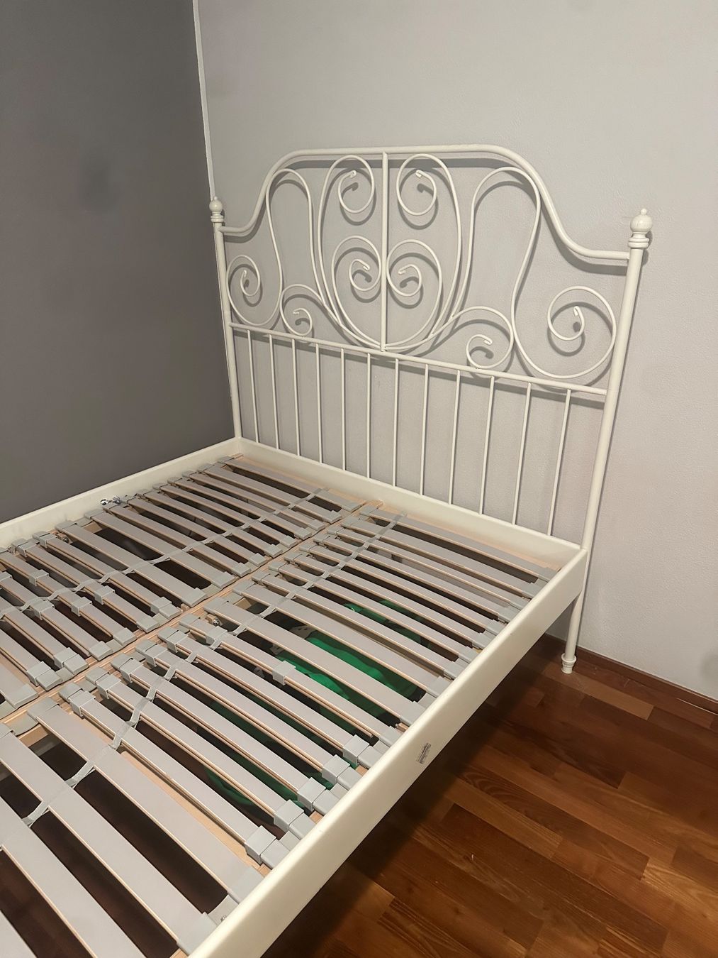Ikea Letti: Weisses Metallbett – Usato da Zumikon venduto da Rony-Zurich 1