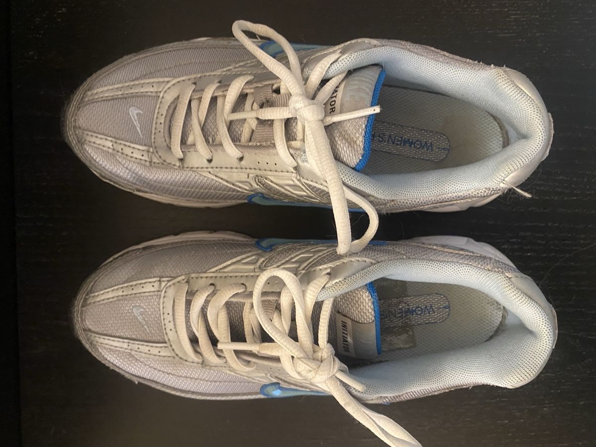 Lotti di vestiti: Nike shoes – Usato da Lausanne venduto da cam_6sfb 2