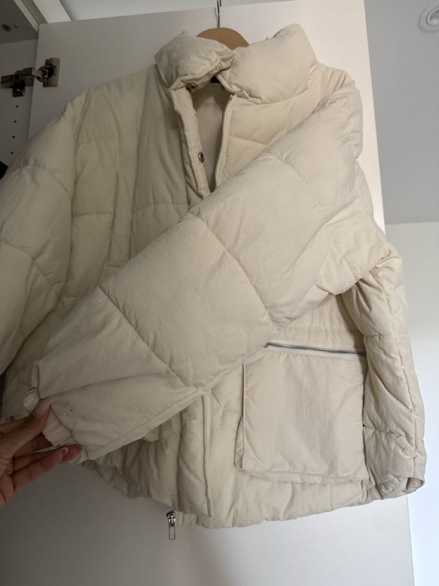 Giacche: Puffer Jacket beige oversized used condition – Usato da Oberglatt ZH venduto da Sale12 3