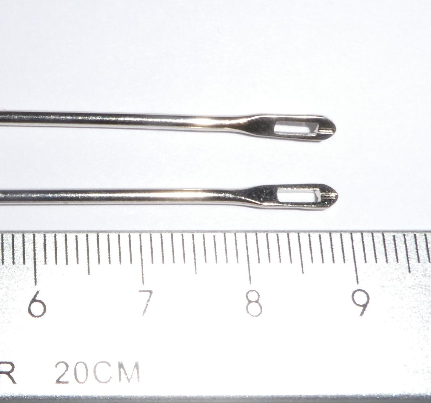 Tutte le macchine: für Strickmaschine mit 4,5 mm 2 Doppelnadeln*** – Usato da Siebnen venduto da Ra-la-ra-ol 3