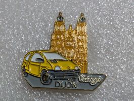 Ansteckpin 251: Auto Renault Twingo