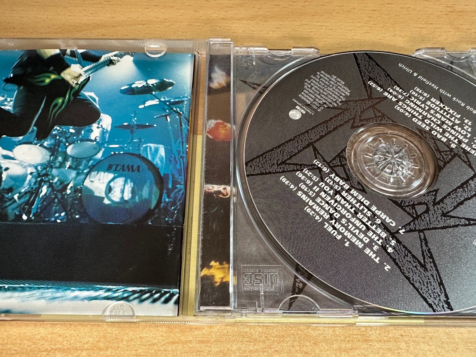 CD: J0 Metallica – Reload – Usato da Rikon im Tösstal venduto da Alpenmutz 2