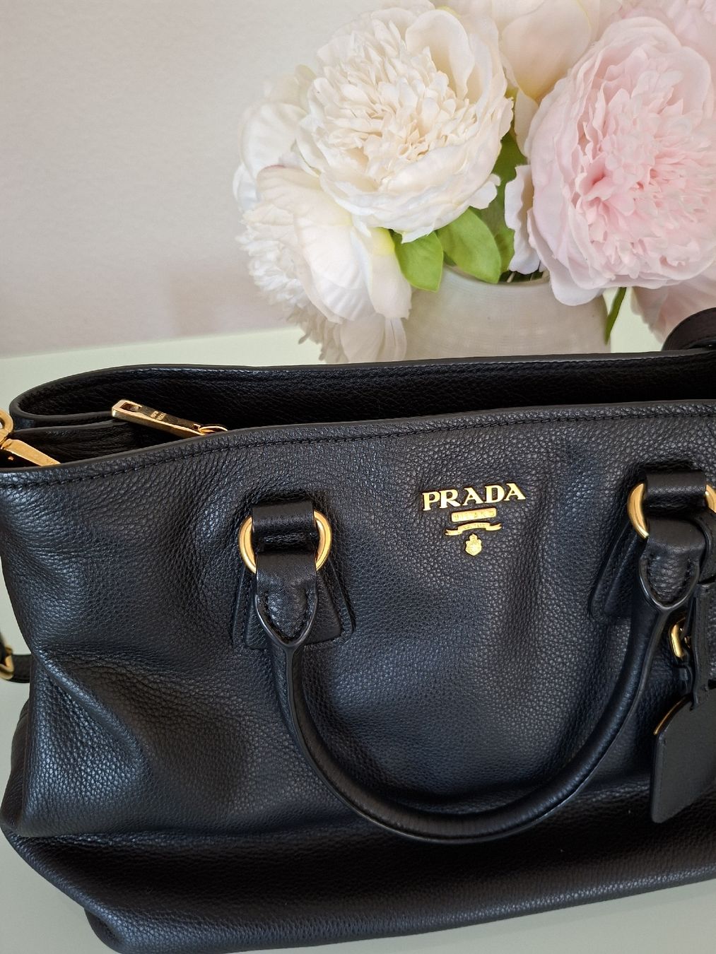 Prada Borse da donna: Sac à main Prada noir – Usato da Renens VD venduto da ser_j2fn 1