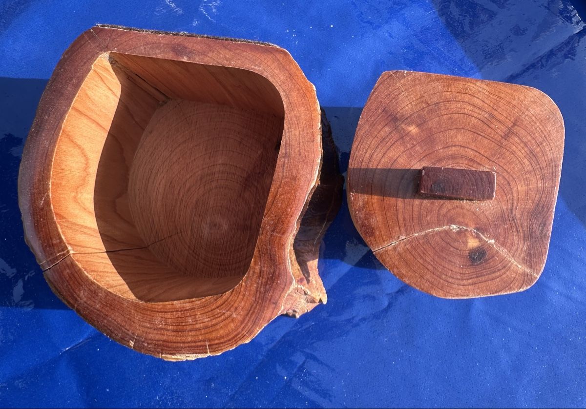 Articoli in legno: Rustikale Holzschatulle - Einzigartiges Unikat aus Holz – Usato da Zürich venduto da c_d_r 3