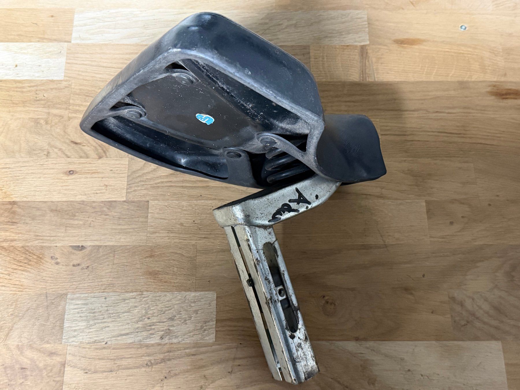 Parti ricambio per ciclomotori: Sattel Piaggio SI – Usato da Bolken venduto da si.x.las