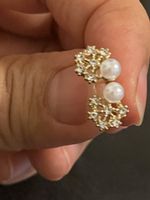 Jolis Clous d'oreilles perles neufs 0,7 X 0,5 