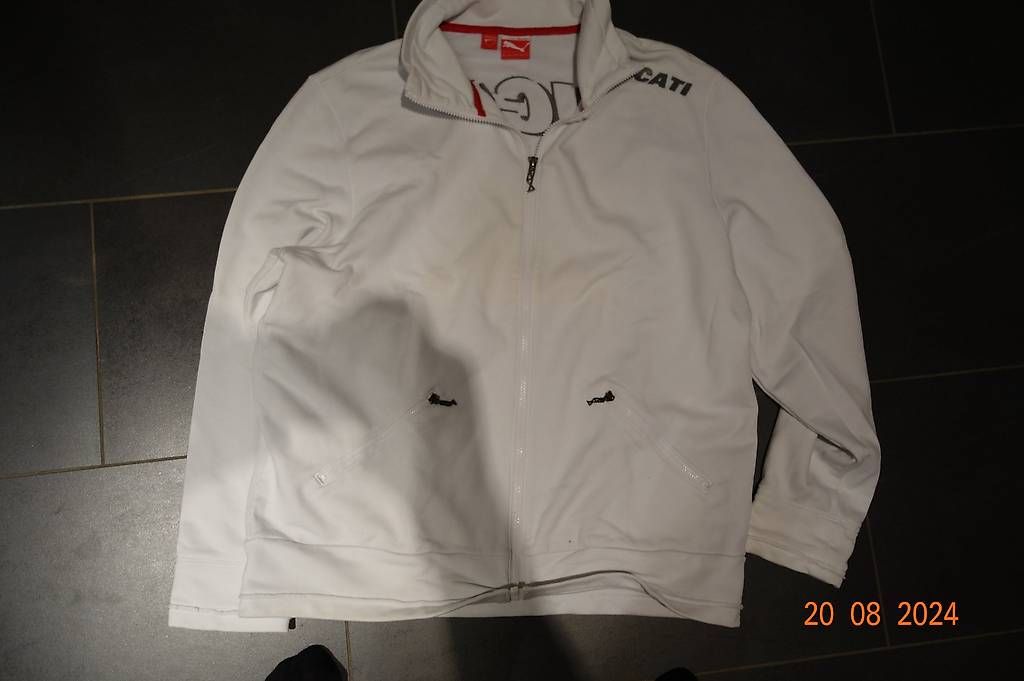 Maglioni & Felpe: Puma Pullover mit Reissverschluss Ducati – Usato da Hinwil venduto da Sinclar1 1