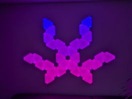 Nanoleaf 30 Tiles & Aurora Rhythm