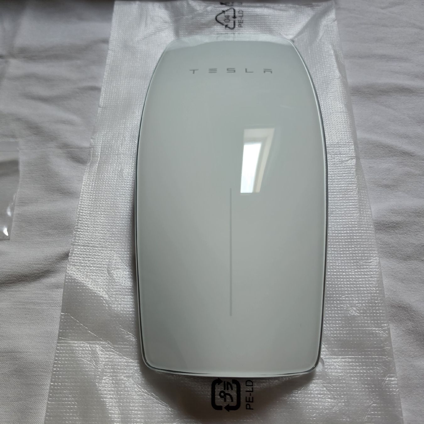 Tesla Caricabatterie: TESLA Wall Connector PLATE – Nuovo e nell'imballaggio originale da Bärau venduto da SWX 7
