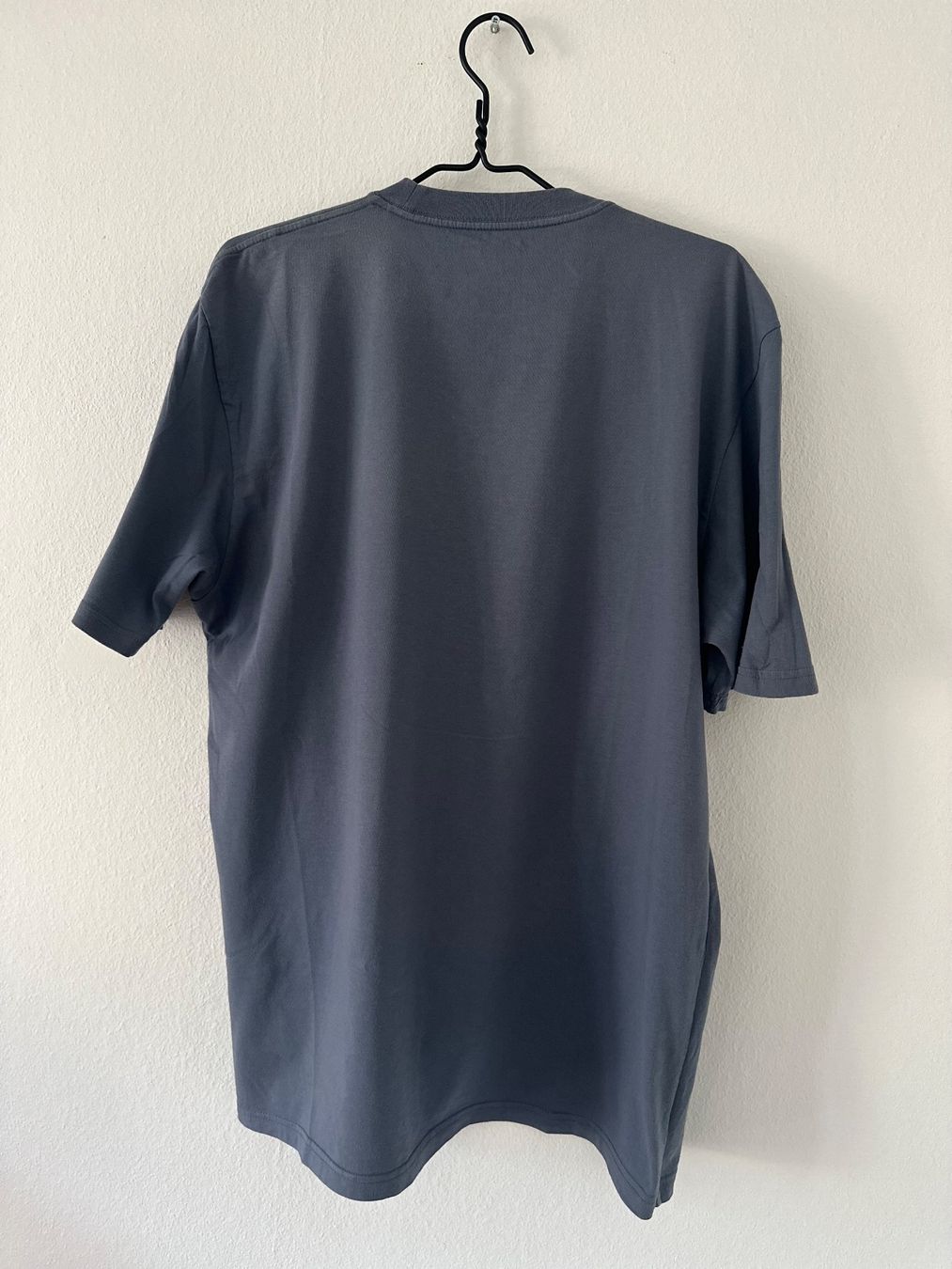 Carhartt T-shirt: Carhartt T-Shirt – Usato da Zürich venduto da dlanowato 1