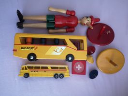 NAEF SPIELZEUGE LOT + POSTAUTO + PINOCHIO