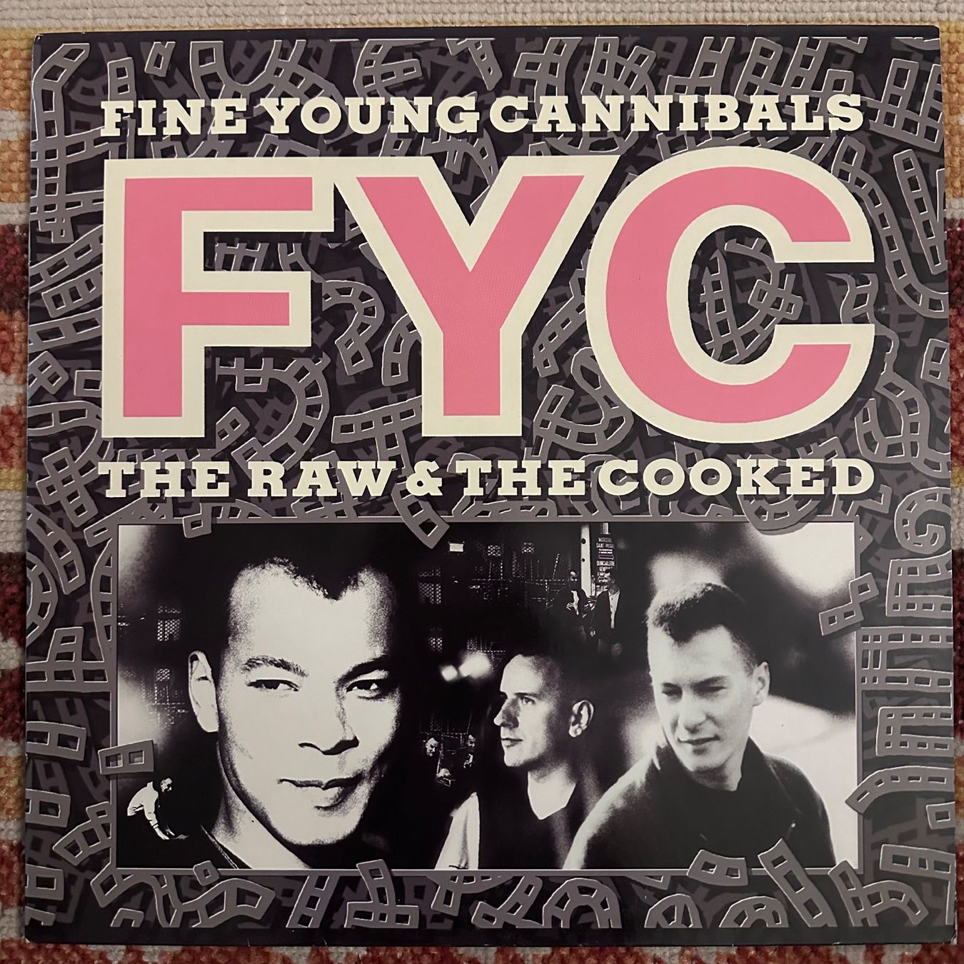 Dischi in vinile: LP - Fine Young Cannibals - The Raw & The Cooked – Usato da Breganzona venduto da Onairda75