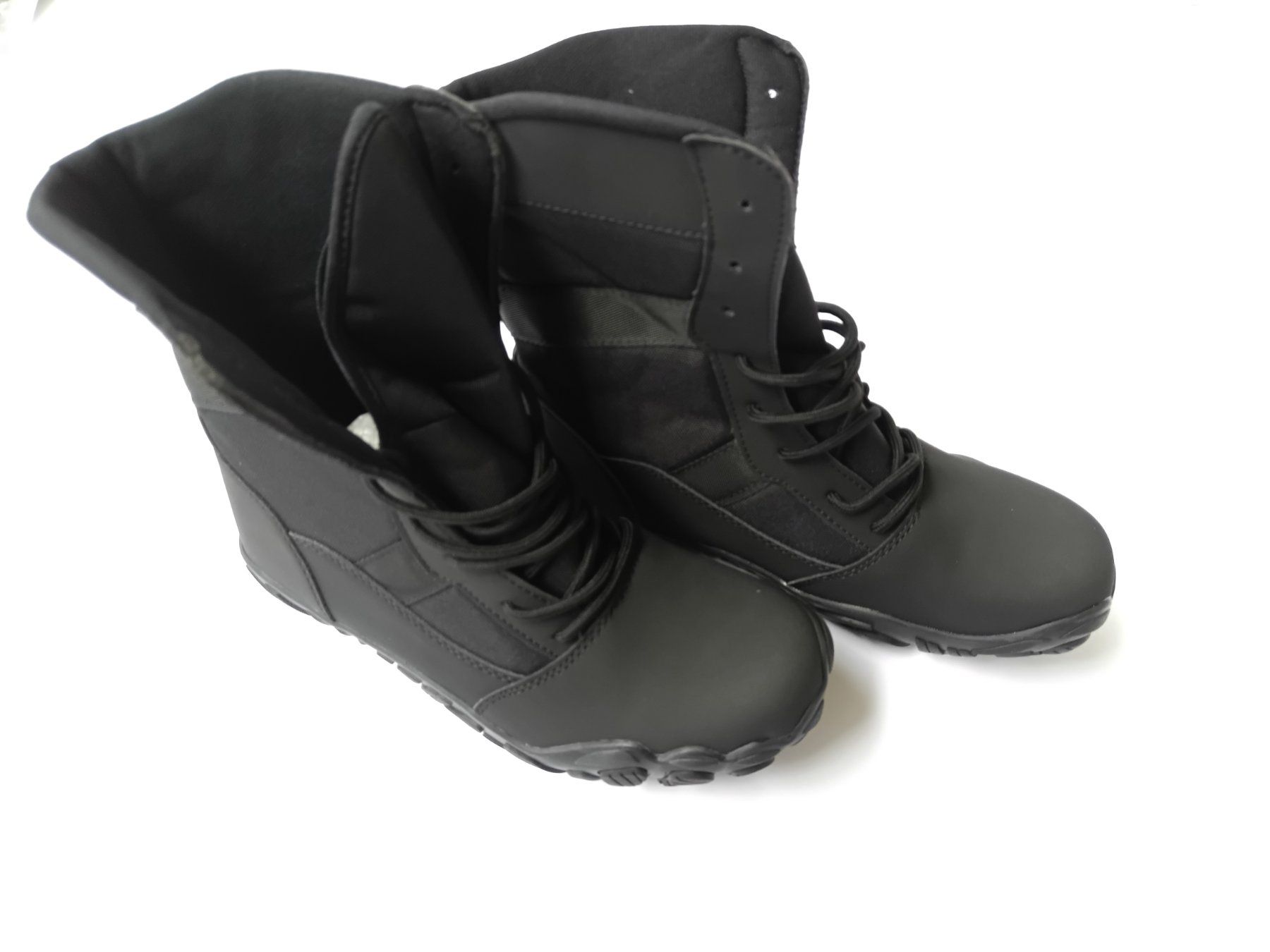 Herrenschuhe: Alljahres Stiefeletten – Neu und originalverpackt aus Wängi von Ladys_First 3