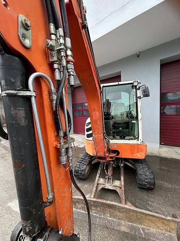 Terex Escavatori: Bagger Terex TC37 - Minibagger - Raupenbagger – Usato da Grüningen venduto da Werk89.zuerich 4