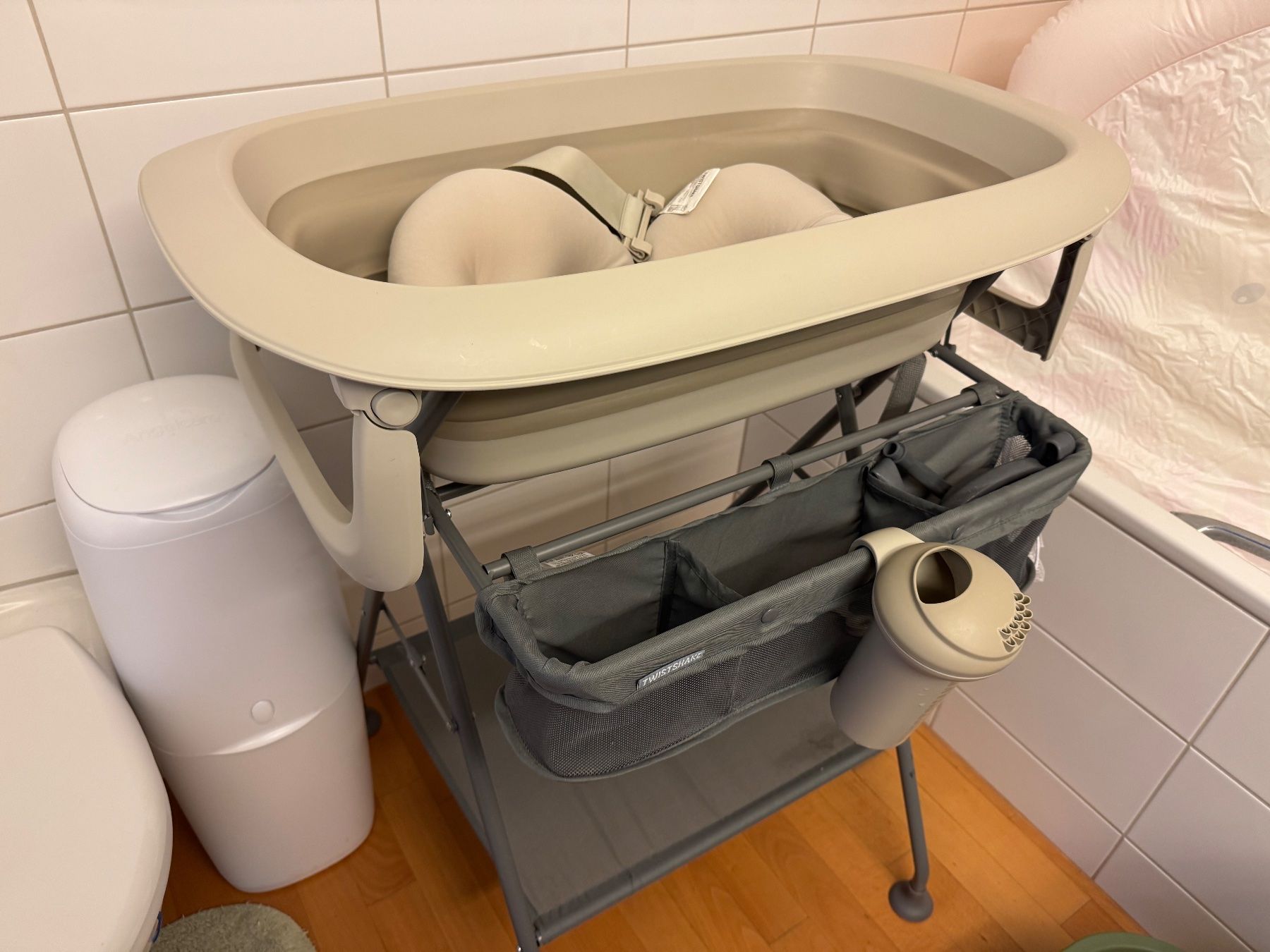 Tutto per il bagno: Twistshake Badewanne – Nuovo (secondo la descrizione) da Suhr venduto da han_8xwk