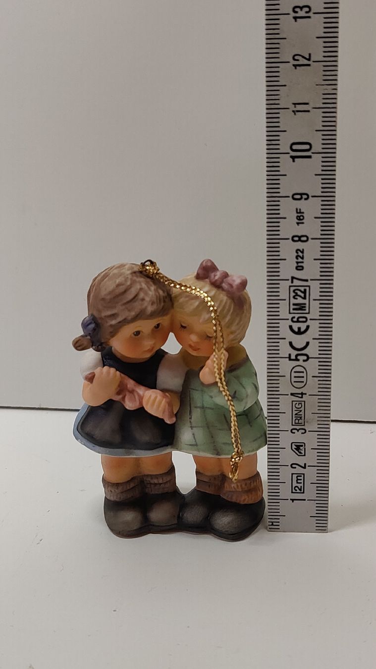 Hummel Statuette: Hummel Figur Mädchen, Goebel 1999 (W) – Usato da Neuenhof venduto da bro_9zsg 5