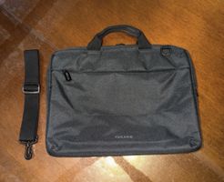 Schwarze Tucano Laptoptasche mit Schultergurt