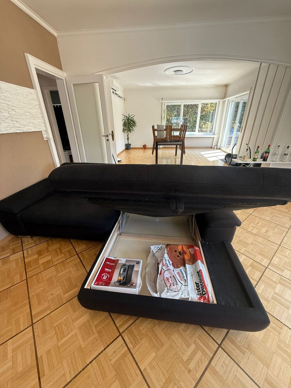 Sofas: Sofa mit Récamiere und Stauraum – Gebraucht aus Nidau von Mattia_Cordella 2