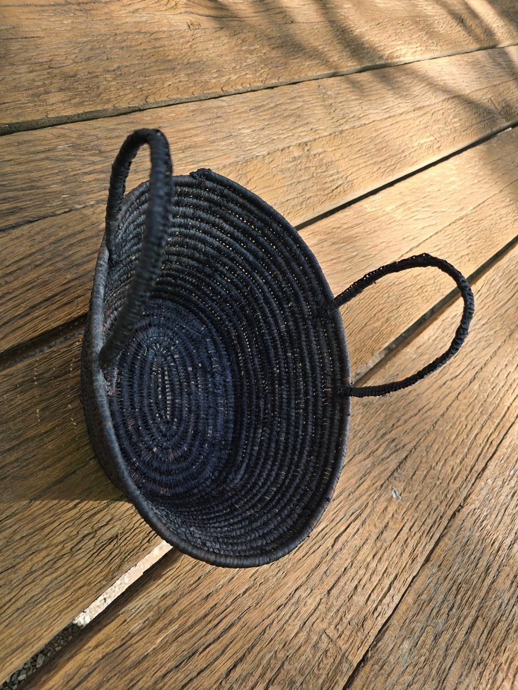 Autres articles pour la maison: Korb: Raffia (Bast) schwarz aus Marokko-Prototyp – Neuf (Voir description) à Romanshorn par Rachacha 1