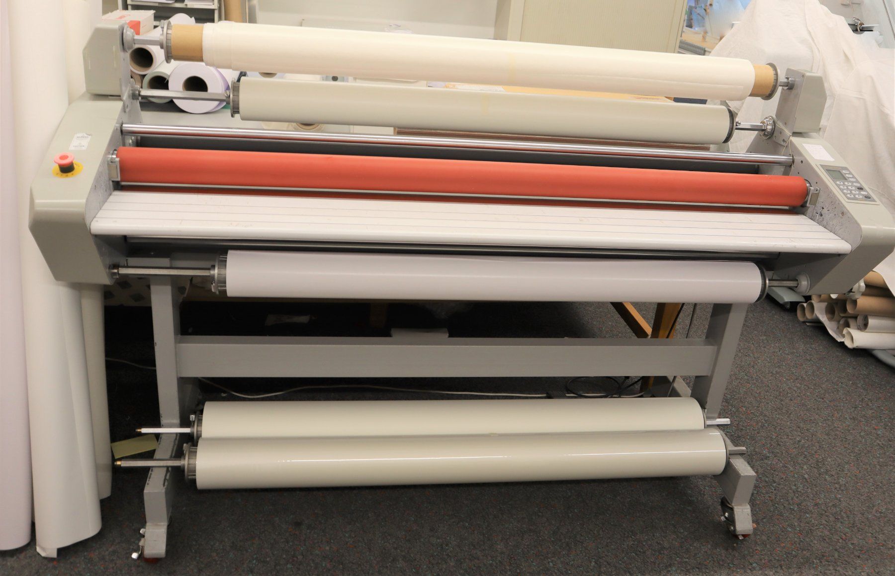 Laminiergeräte: 1 Rollenlaminator GMP Excelam-1670RS – Gebraucht aus Basel von  7