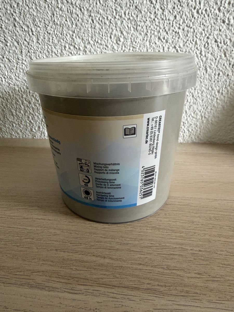 Materiale per modellare: Giessbeton – Usato da Schübelbach venduto da Sambodscha 2