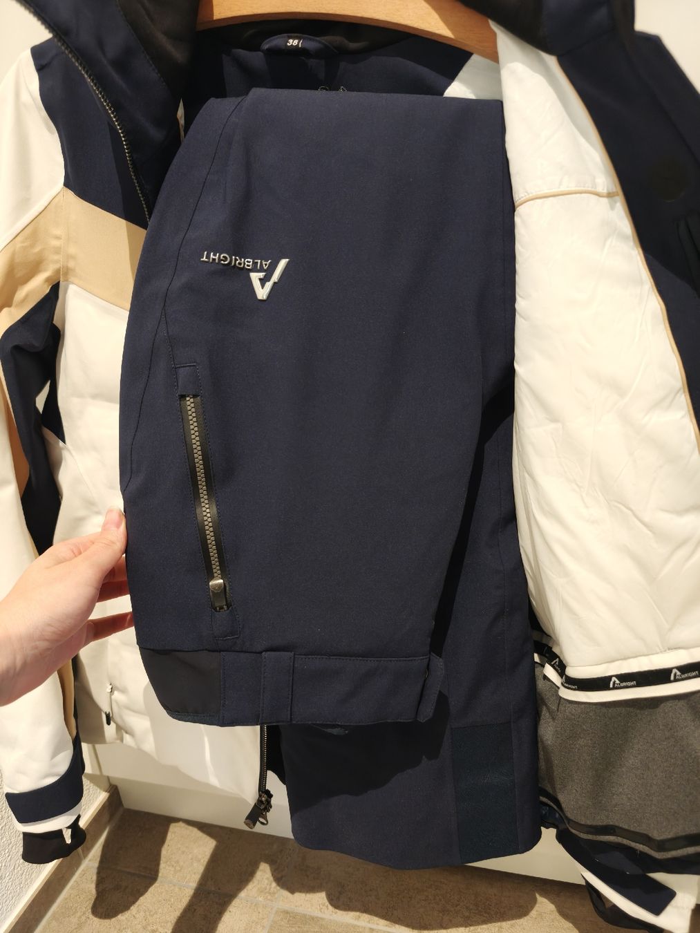 Albright Giacche: Albright - Damen Ski Jacke & Hose – Nuovo (secondo la descrizione) da Hirschthal venduto da tim_xtn8 1
