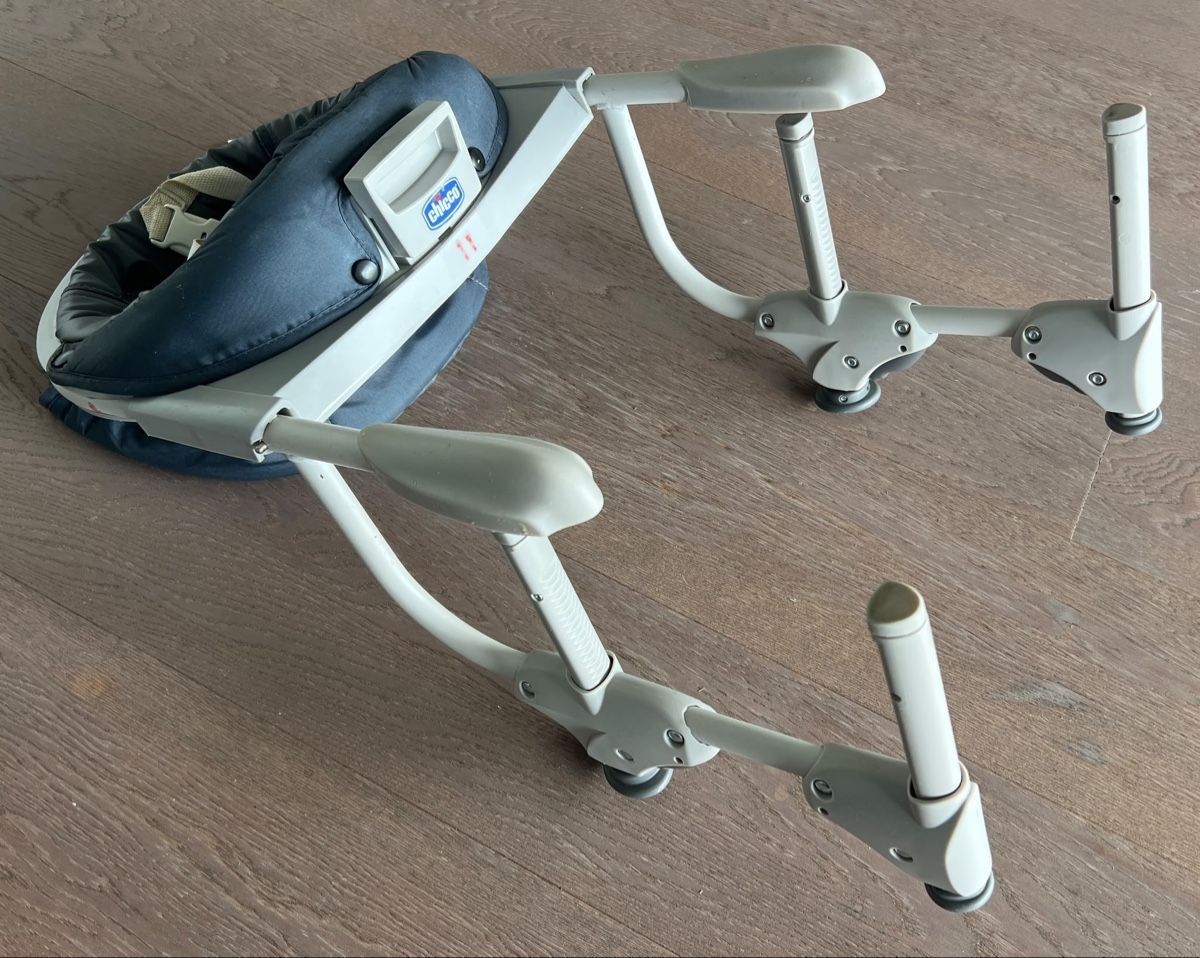 Chicco Hochstühle: CHICCO Kinder-Tischsitz 360° – Gebraucht aus Ebertswil von bikeatack 5