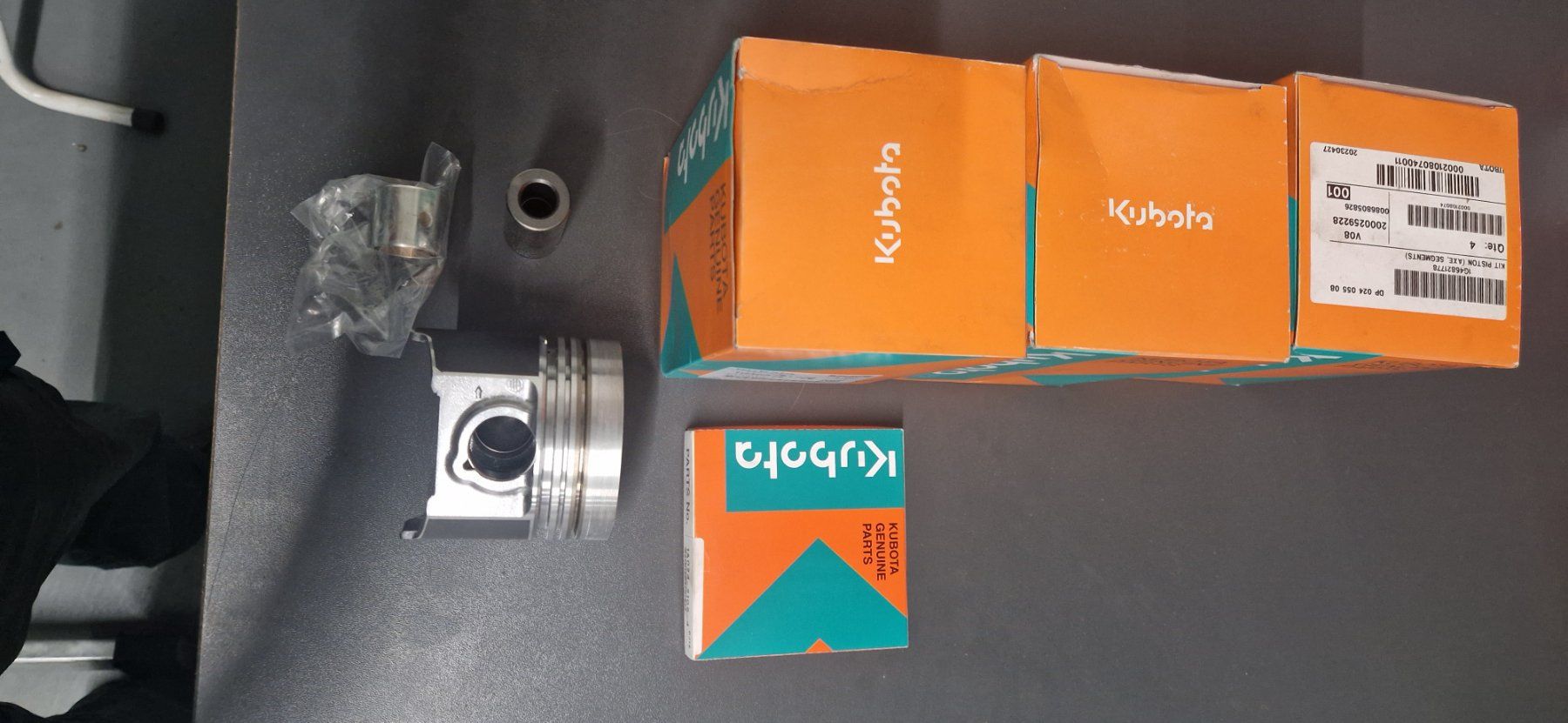 Kubota Motoren: Kubota V2003T Motorenteile – Neu (gemäss Beschreibung) aus Mollis von SchneiderLandtechnik