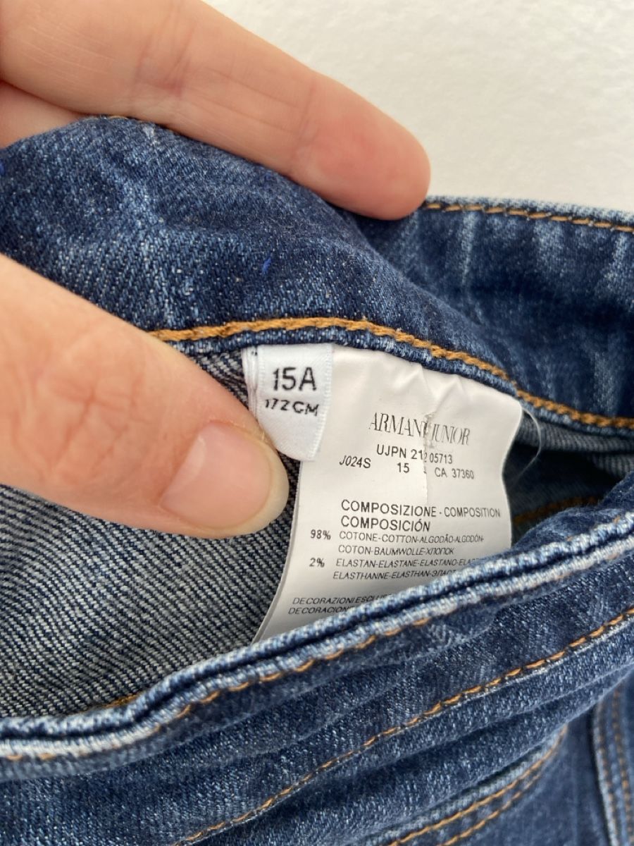 Armani Pantalons: AJ Armani Junior Jeans, Grösse 15a/172 – D'occasion à St. Gallen par Schimschon 3