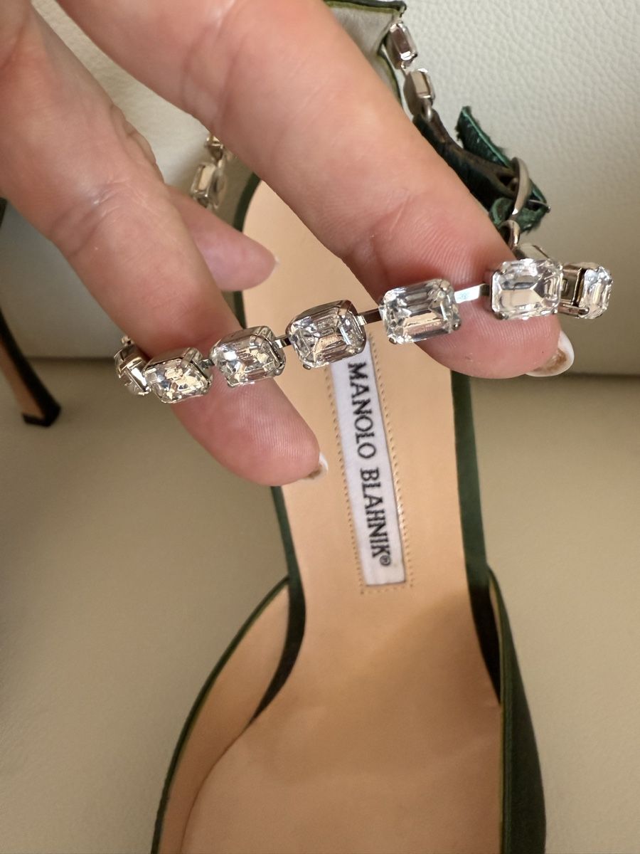 Manolo Blahnik Damenschuhe: Manolo Blahnik Pumps – Neu (gemäss Beschreibung) aus Zollikon von sba_5tf2 1