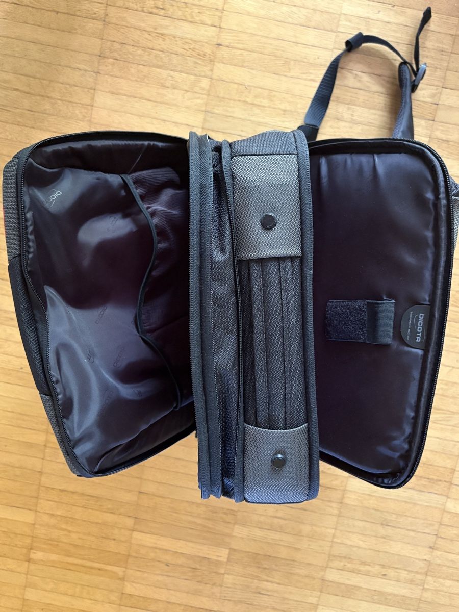 Zaini: Dicota Laptop Rucksack  – Usato da Eschenbach LU venduto da omi_8bhh 2