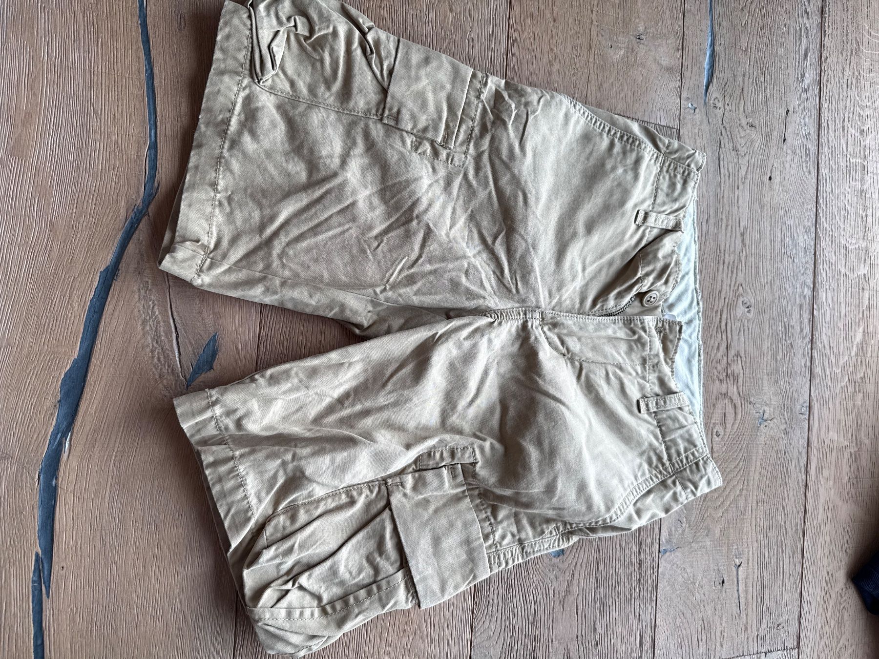 Gap Pantaloni: Gap Bermudas Gr. 10 – Nuovo (secondo la descrizione) da Himmelried venduto da Dievole