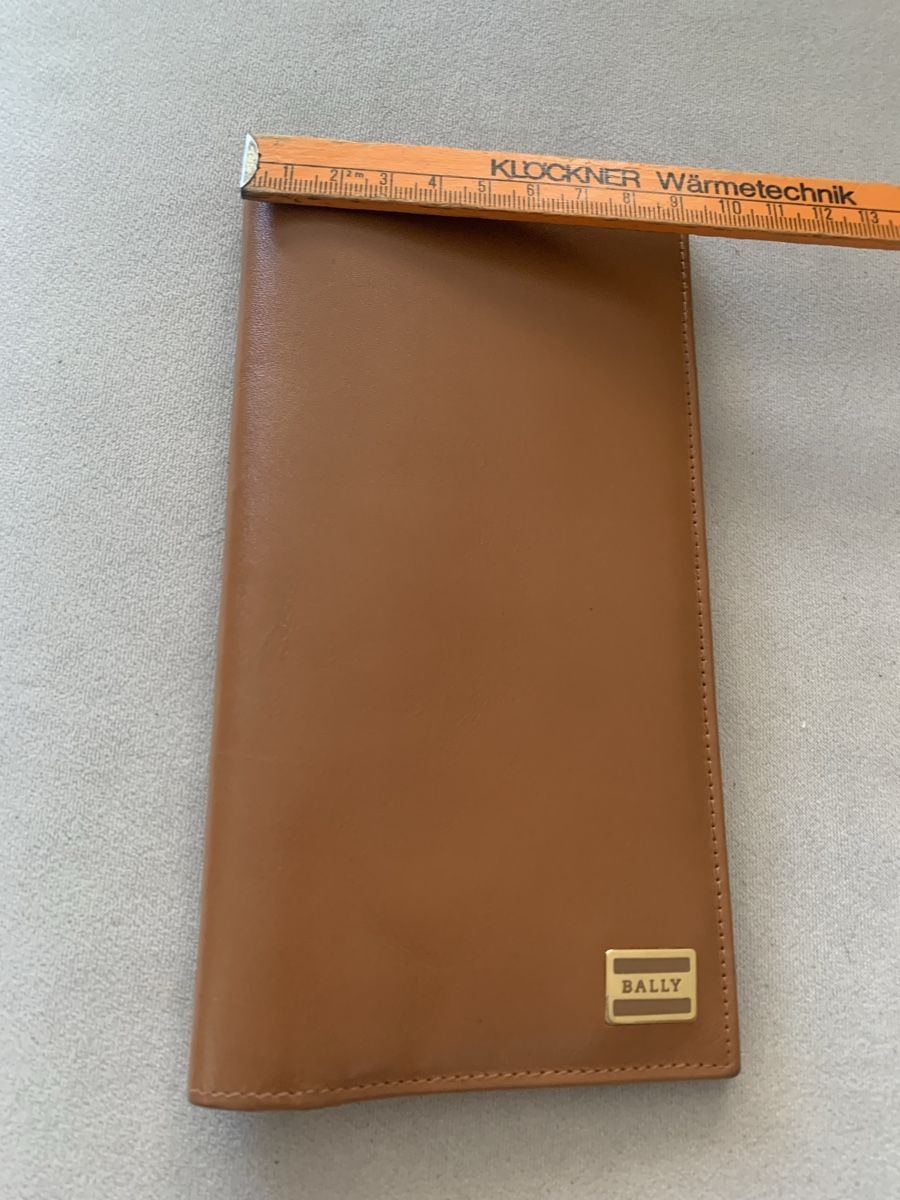 Bally Portemonnaie: Bally Portemonnaie – Gebraucht aus Bergdietikon von zor_856j