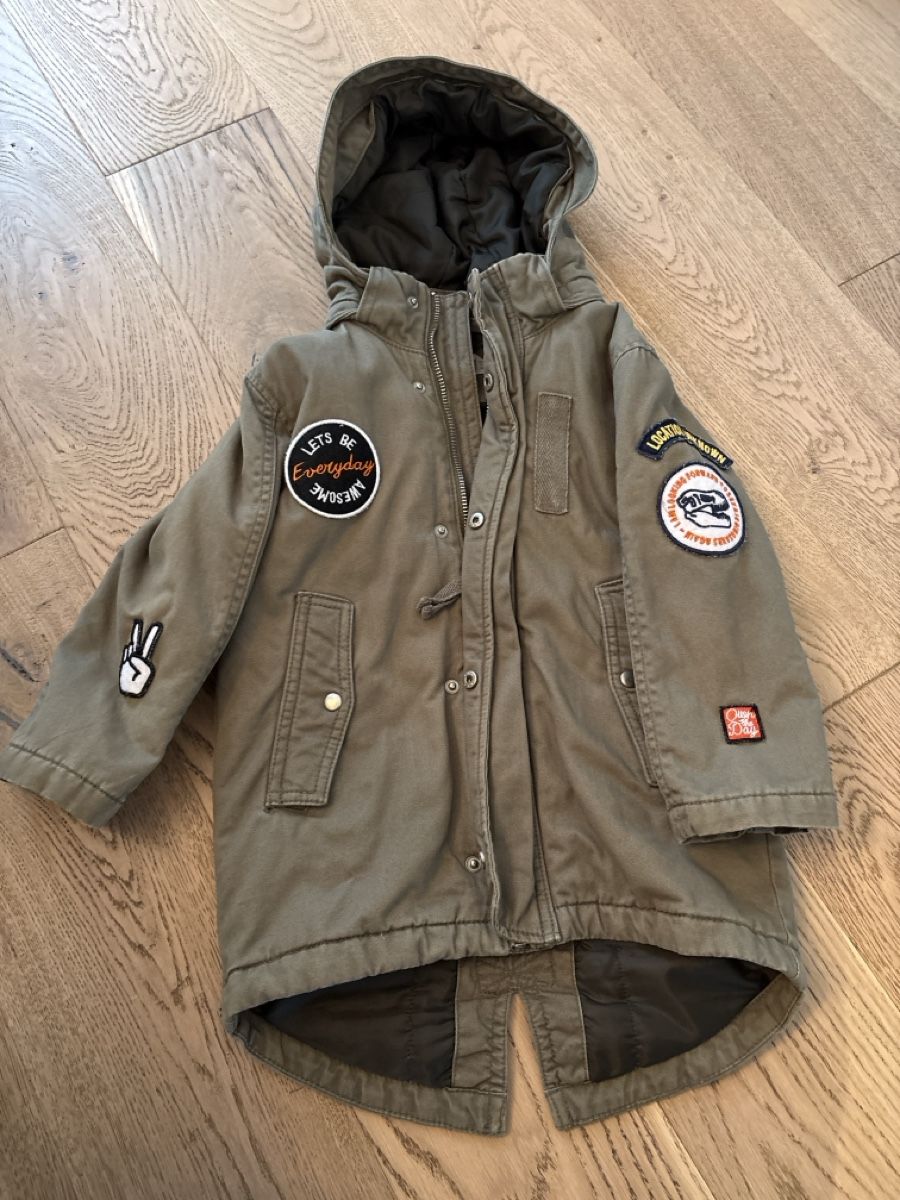H&M Giacche & Cappotti: Übergangsjacke H&M, Gr 104 – Nuovo (secondo la descrizione) da Dietikon venduto da sue_qzb6