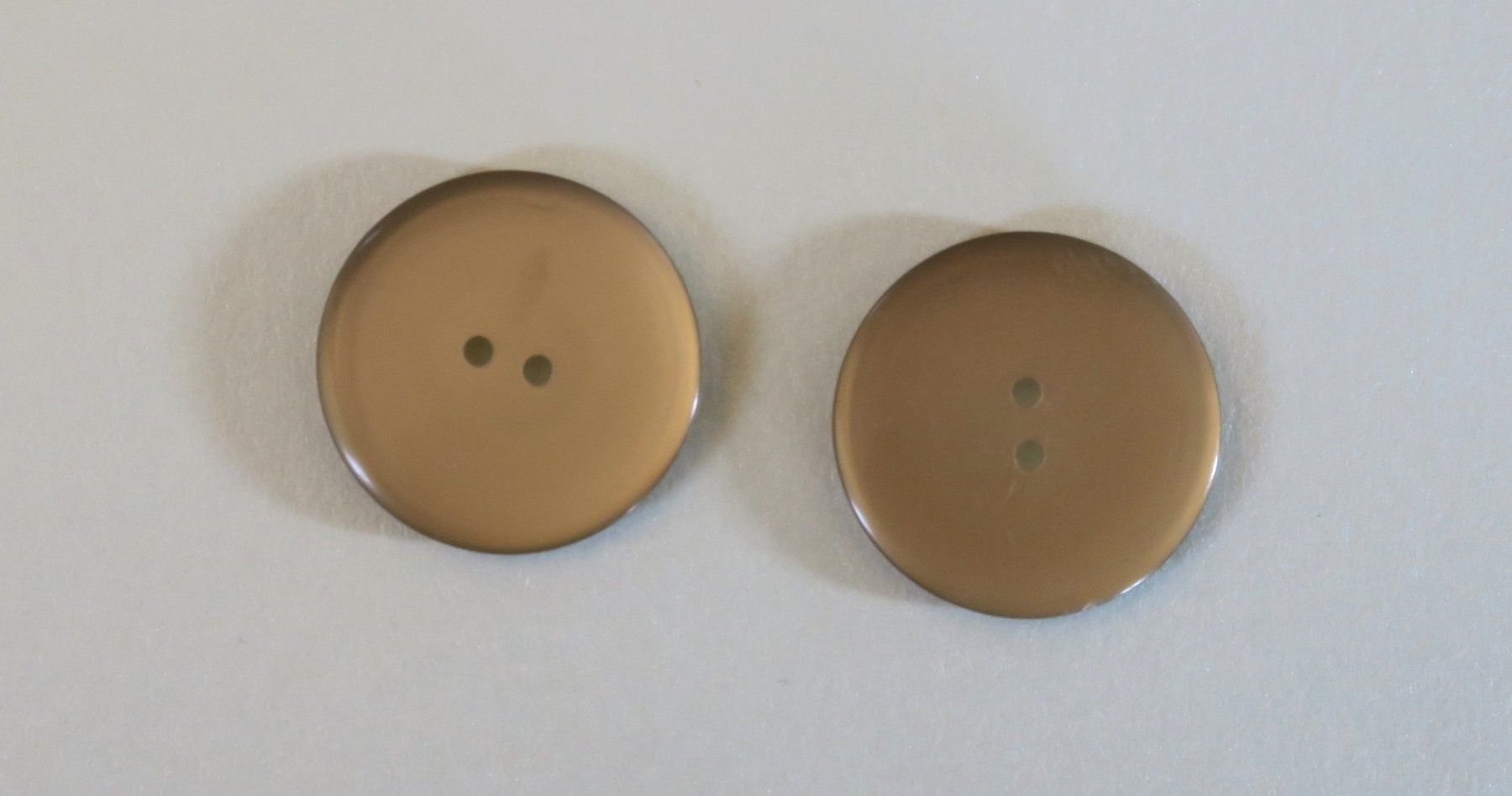 Bottoni: 2 Knöpfe, ø 25 mm – Usato da Brittnau venduto da marlenestone 1