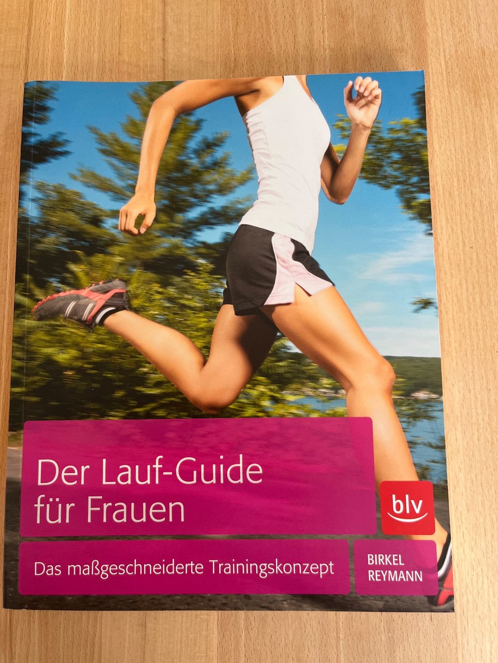 Libri: Laufguide für Frauen – Usato da Horgen venduto da Flacito