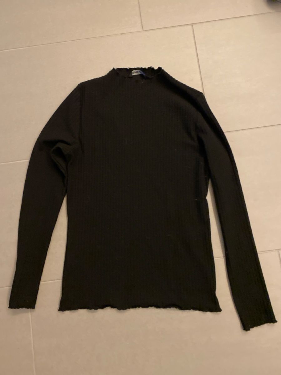 Only Pullover & Sweatshirts: Feiner Pullover – Gebraucht aus Chur von dan_tp5n