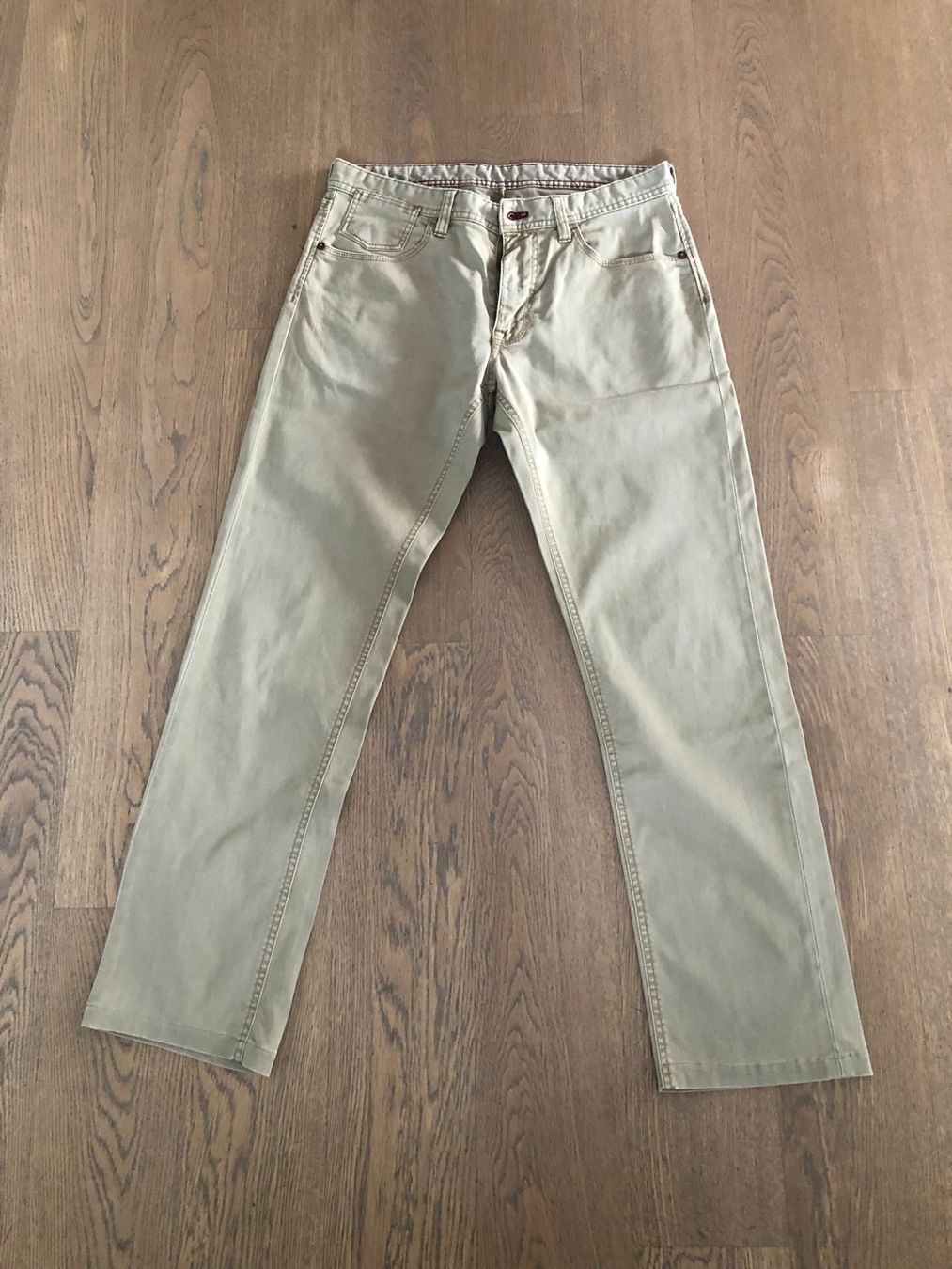 Massimo Dutti Jeans: Massimo Dutti Herren Jeans Gr. 40 – Usato da Samstagern venduto da TAAF