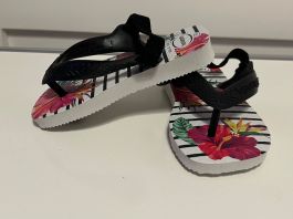 NEU Havaianas Baby 19