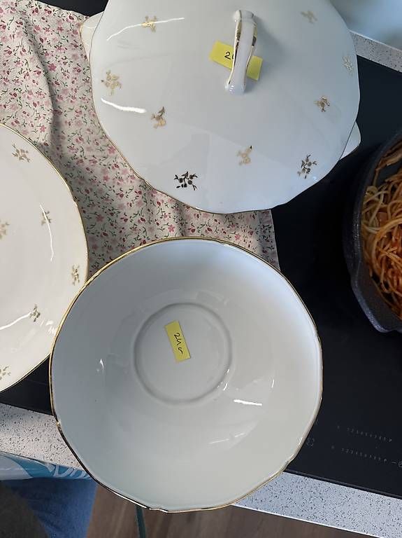 Set di piatti: Servierteller / Schüsseln – Usato da Zürich venduto da Sashkica 2