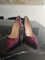 Original Louboutin Highheel Rot mit schwarzer Spitze