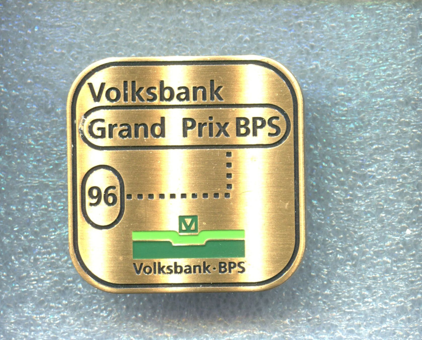 Placchette & Badge: VOLKSBANK  GRAND PRIX '96 – Usato da Winterthur venduto da Sammleroase