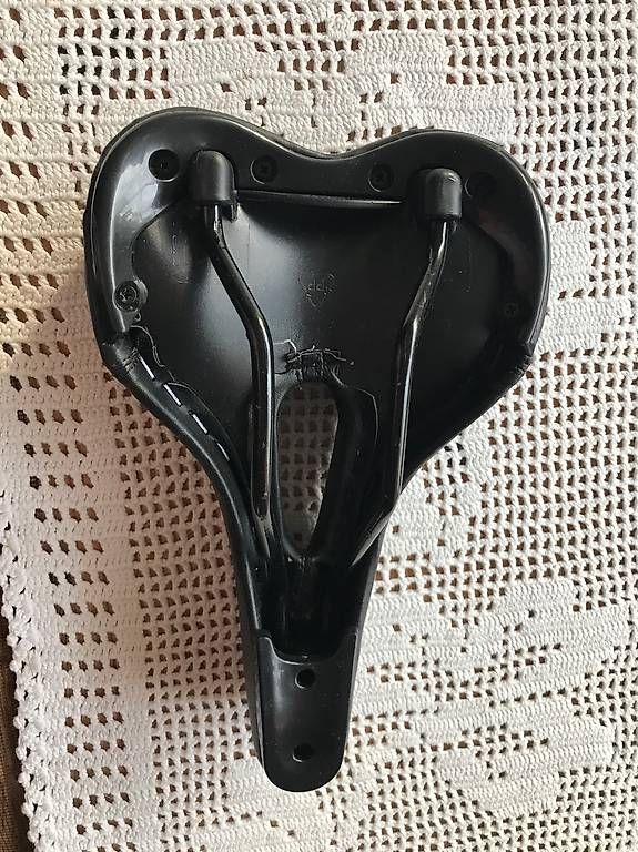 Pezzi di ricambio: Selle de vélo  – Usato da Cudrefin venduto da lin_8dxb 1