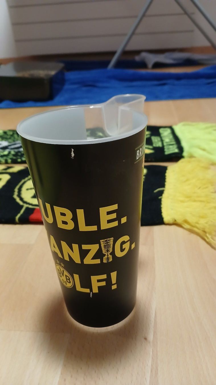 Foulard & Sciarpe: BVB Schal,Frotetuch&Becher – Usato da hinwil venduto da tho_j6kz 4
