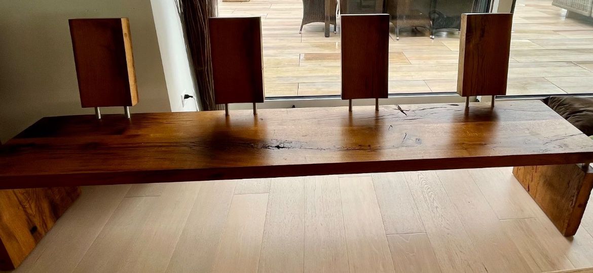 Articles en bois: Massiver Eichenholztisch mit Sitzbank&Design Elementen,Antik – D'occasion à Horgen par pj18 5