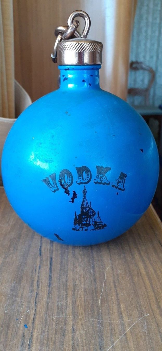 Altro: Vodka Flasche Vintage – Usato da Mörschwil venduto da antiksalon 6