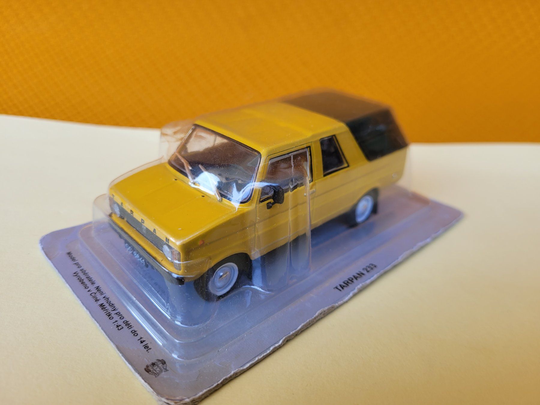 Modellini d'auto: Tarpan 233 jaune 1:43 DeA - Pologne – Nuovo (secondo la descrizione) da Domdidier venduto da Bimbo57 2
