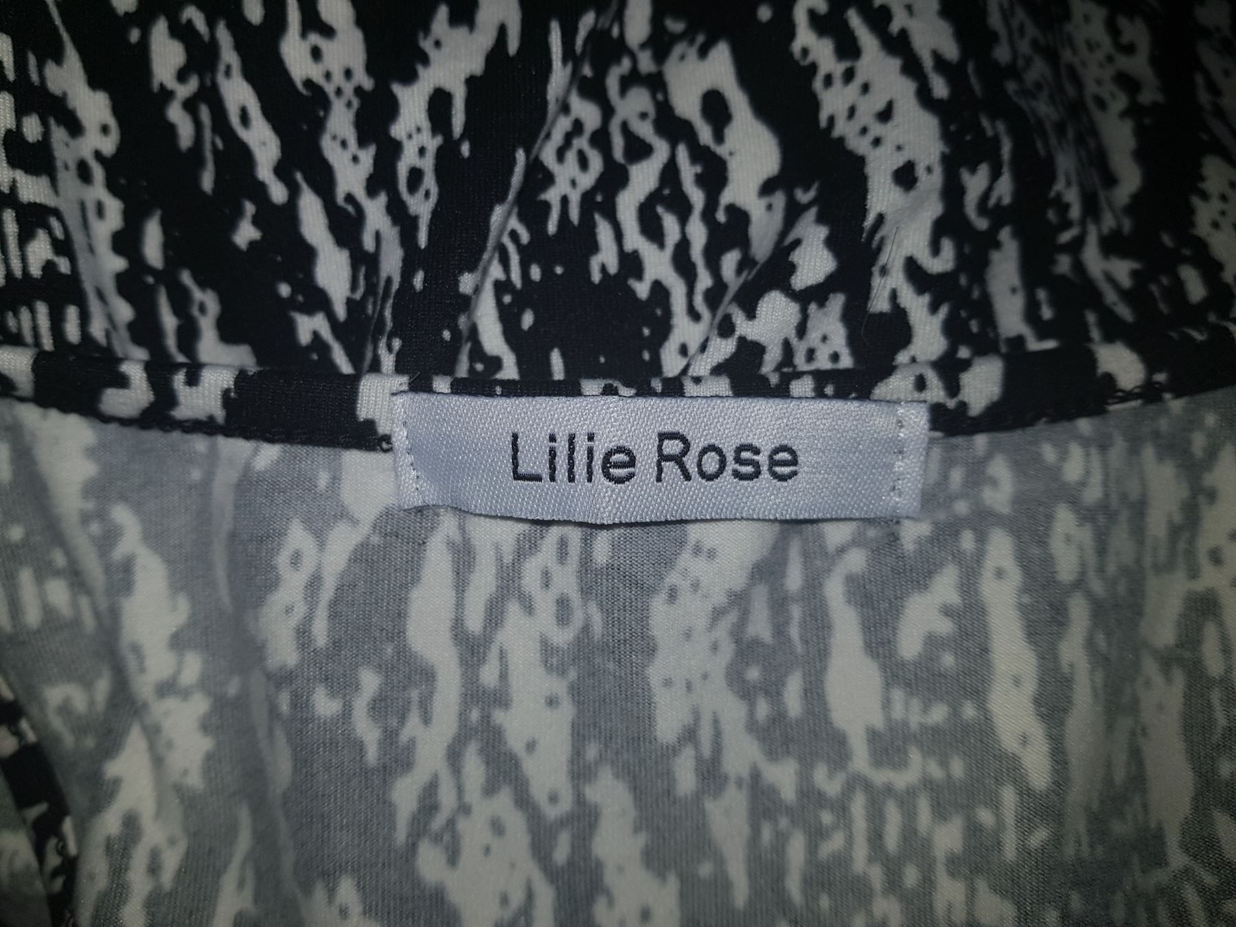 Kleider: LILIE ROSE Robe / Kleid taille / Grosse 34 CH – Gebraucht aus Cossonay-ville von Super-Price-Quality 9