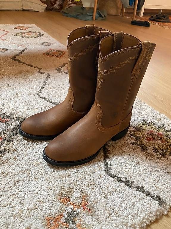 Scarpe da uomo: Ariat Westernreitstiefel Gr. 37 – Nuovo e nell'imballaggio originale da Thun venduto da mel_tcf5 1